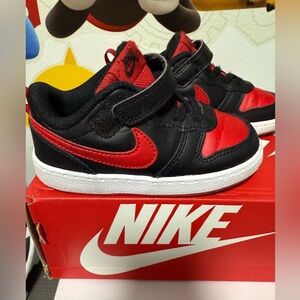 Nike court borough low 2 kids 8c